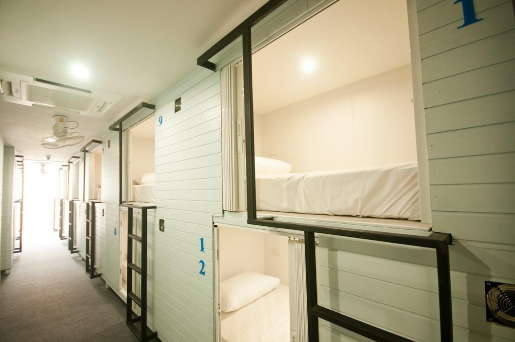 Hotel Capsule Suratthani Surat Thani Extérieur photo