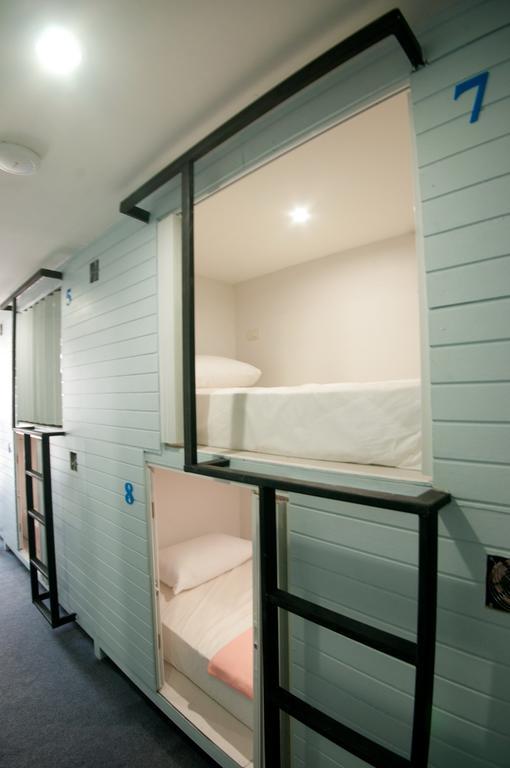 Hotel Capsule Suratthani Surat Thani Extérieur photo