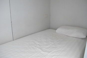 Hotel Capsule Suratthani Surat Thani Extérieur photo